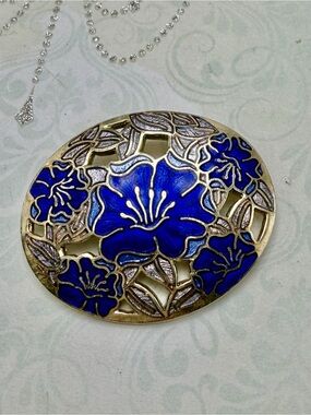 🐈‍⬛🐈‍⬛50%off Vintage Blue Cloisonné brooch #cz569